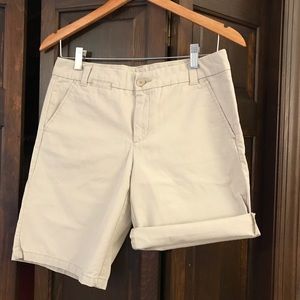 Boyfriend Roll-Up Khaki Shorts